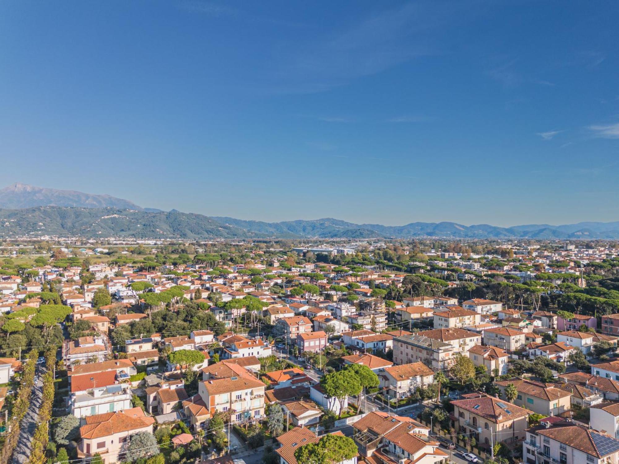 Apartment Dei Fiori By Interhome Lido di Camaiore Exterior photo